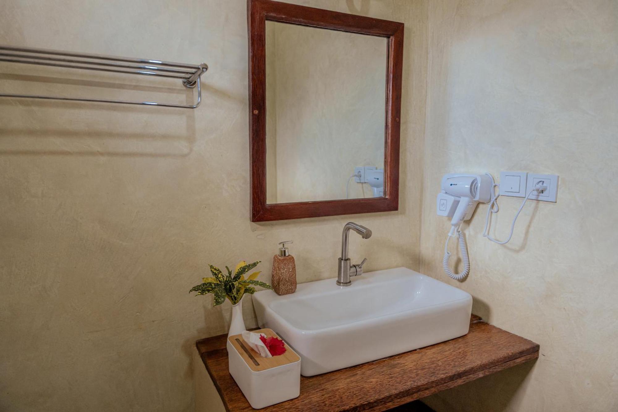 Juana Ocean Villas Makunduchi 外观 照片