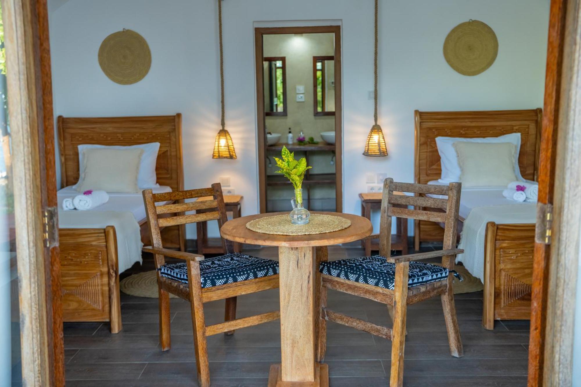 Juana Ocean Villas Makunduchi 外观 照片